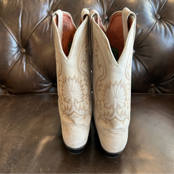 Women’s cowboy boots size 7.5 - Picture 4 of 9